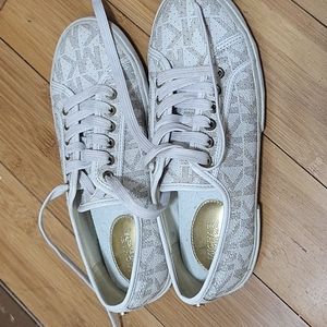 Michael Kors Lace up shoes